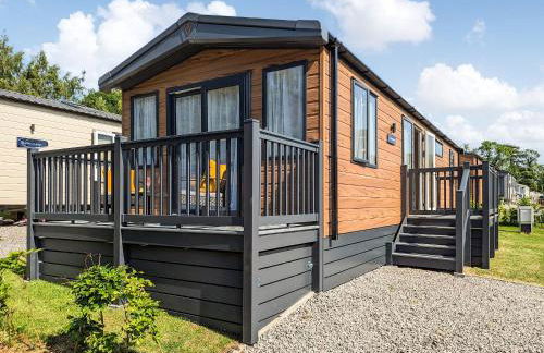 Stonewood Country Lodge - Photo 10