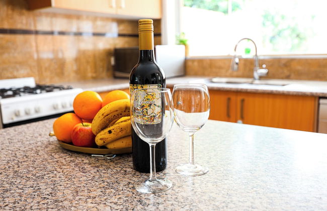 StayAU Serene 3BR Haven for Families - Photo 29