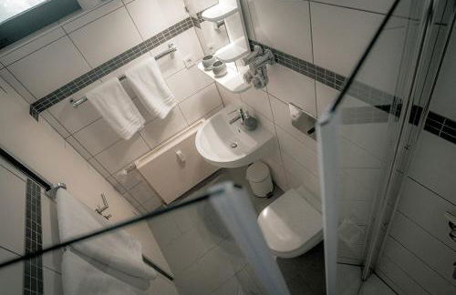 Sonnenstube - Westbalkon, Ruhige Lage, Sauna, Pool, Seenähe, Dachterrasse - Foto 16