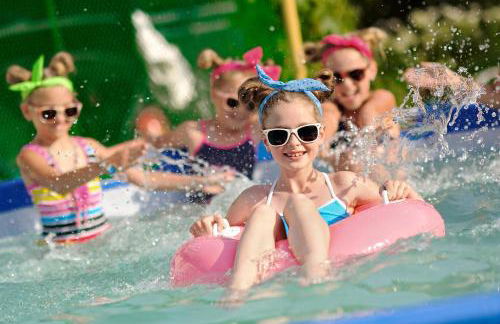 Stylish 4 Berth Caravan At Dovercourt Holiday Park Ref 44413A - Foto 20