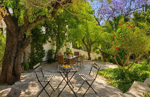 Villa with private pool & outdoor kitchen - Photo 55