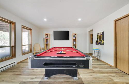 Serene Escape at Big Bass Lake & Pool Access - Foto 7