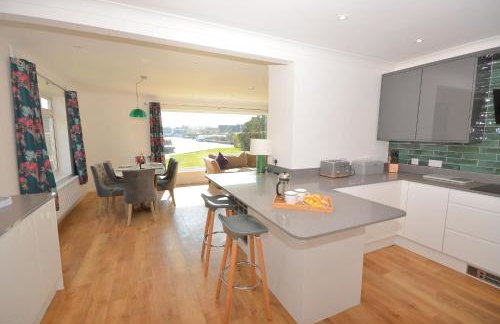 Coots - beautiful property in the heart of Wroxham sits on the waterside - Photo 5