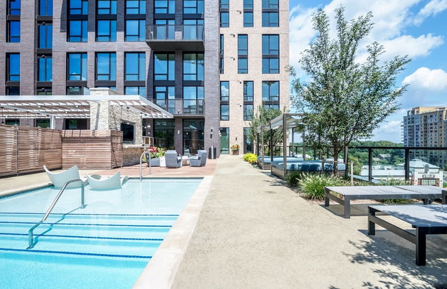 Global Luxury Suites at Reston Town Center - Foto 1