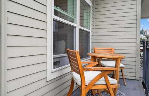 Free Parking - City Views - Near Attractions - Foto 29