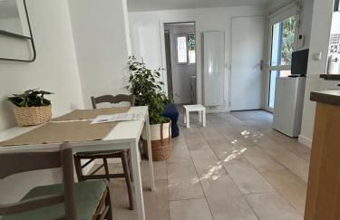 Two rooms with 30 m2 garden in villa - Foto 28