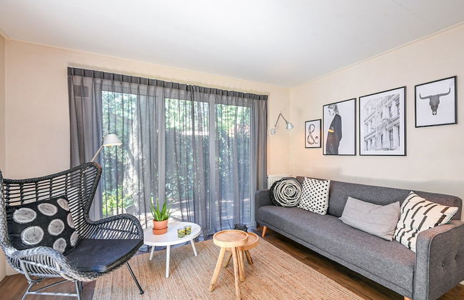 Modern Chalet in Voorthuizen Near the Forest - Photo 14