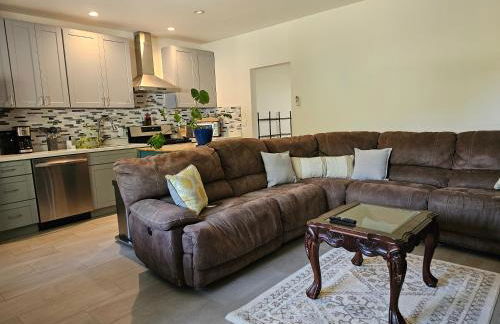 Cozy Home Away From Home - Foto 15