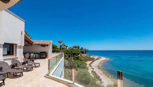 Villa Irene, Large First Line Villa wíth amazing sea- and coast views and large private swimming pool! - Foto 4