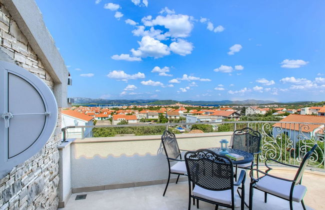 Apartment in Murter With Pool and Sea Views - Foto 37