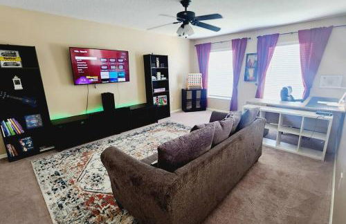 Spacious 6BR Pool Home in Ocala - Foto 28