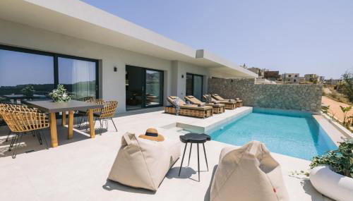 Celeste Luxury Villas - Foto 1, sunbed