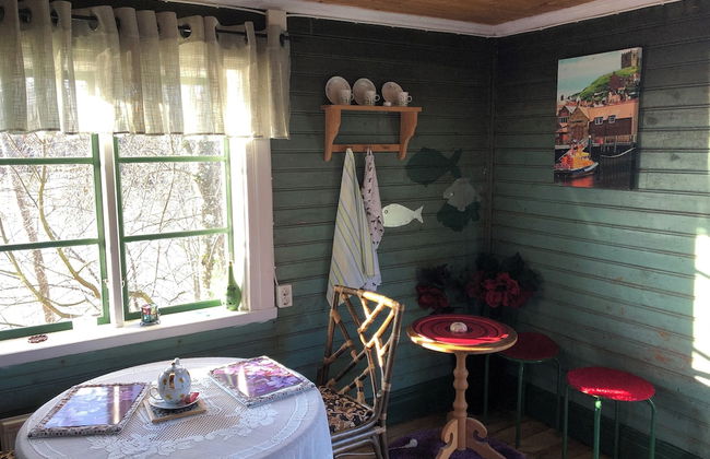 Tranquil Lakeside Cottage Retreat - Foto 20