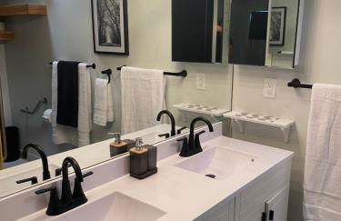 Suite on Banks Ave - Foto 44