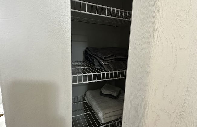 2 BR con patio por el centro comercial - Foto 68