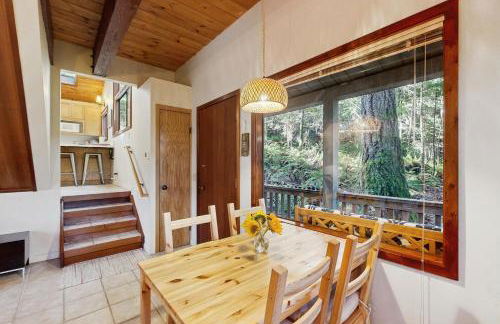 Deep Woods Hideaway - Foto 10