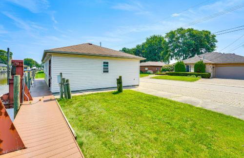 Luxury Waterfront Home in Chesterfield with Views! - Foto 36