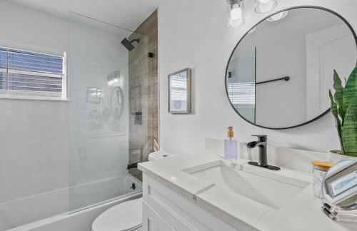 Modern 4BR South Tampa Home Yard Near the Bay - Foto 11