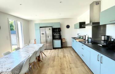 Maison rénovée en centre-ville, à 5 min des plages - Foto 19