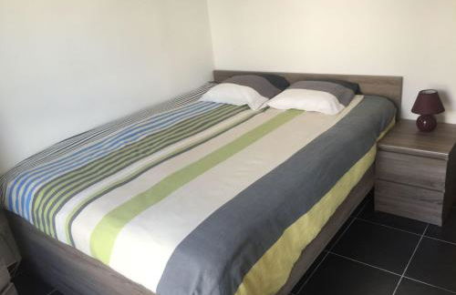 Apartment SCHÖNE T3 MIT SÜDTERRASSE by Interhome - Foto 3