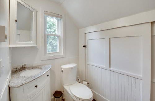 Beautiful Falmouth Condo with Patio Near Portland! - Foto 18