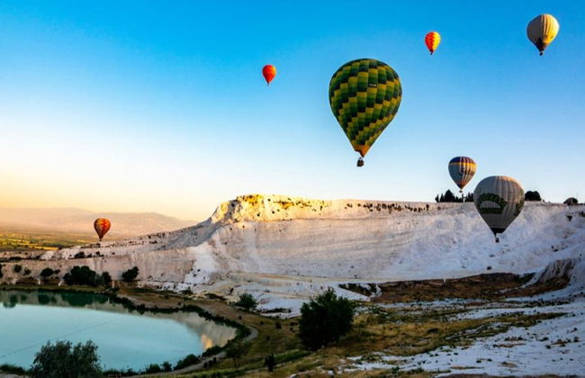Hot Air Balloon Flight in Pamukkale - Foto 2