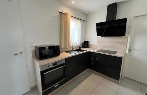 Gîte neuf, à 12mn du Futuroscope, 9 personnes-Le Coquelicot - Foto 8