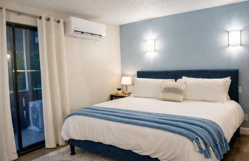 King Bed*Extensive Cleaning Protocol*Self Check-In - Foto 8