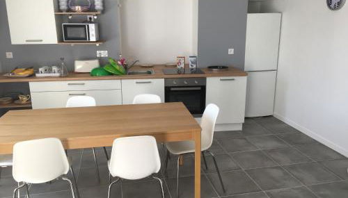 TANTE LICHE - Photo 1