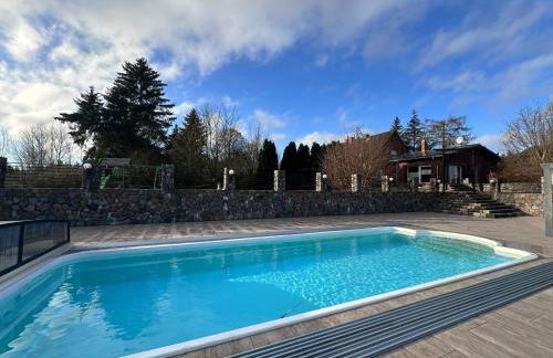 Ferienhaus MILA - Pool, Sauna, Whirlwanne, 5000qm Privatgelände mit Bolzplatz - Foto 1