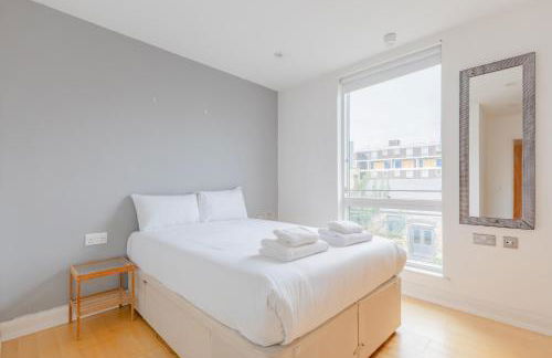 3BD Canalside Flat in De Beauvoir Town - Foto 30