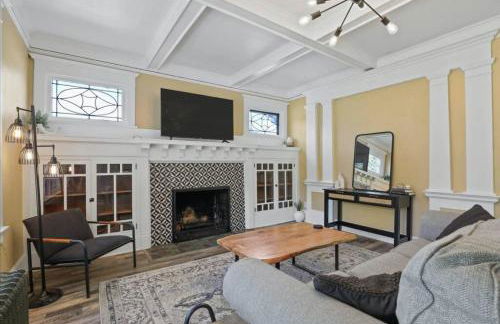 Stunning Craftsman Home in Manito FREE parking - Foto 10