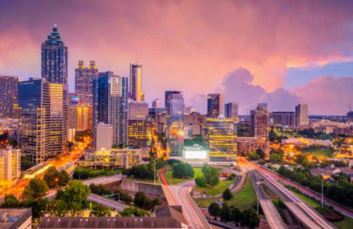 Lovely 5 Bedrooms, 3 Full Baths Home Near Parks! - Foto 45