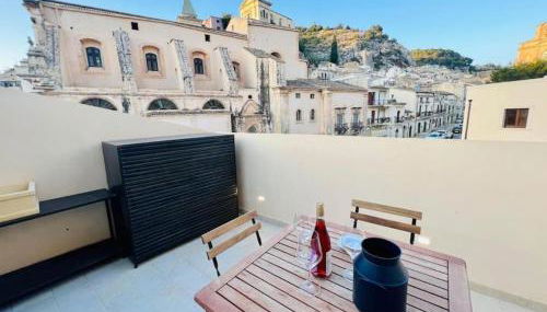 Re barocco Centro storico Scicli a 5 min dal mare - Foto 2