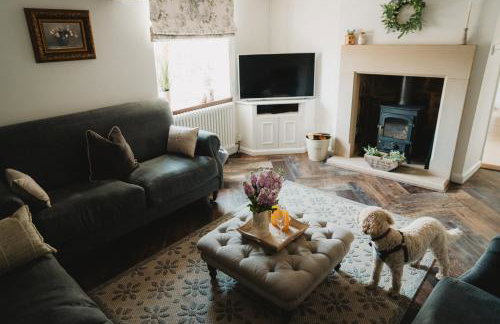 Swallow Cottage, Bakewell - Photo 17