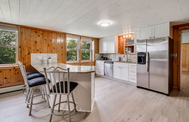 Manor on the River - Whole House - Photo 18