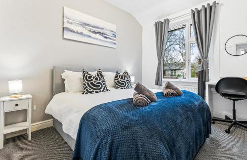 Crew Quarters - Your Ideal Stay in Bury - Photo 19