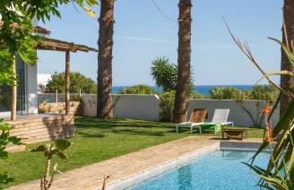 Exotic Beachfront Retreat Handcrafted Bohemian Luxury - Foto 8