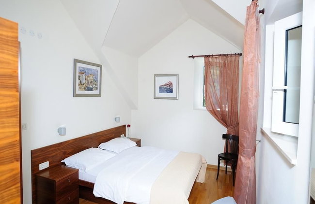 Apartments Vila Marija - Photo 6