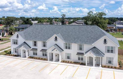 Bright Townhouse Downtown Lake Charles - Foto 15