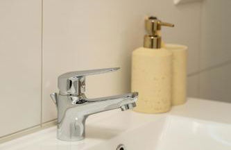 Gästehaus Stoll - 3 Schlafzimmer, nahe Flughafen & Messe - Foto 8