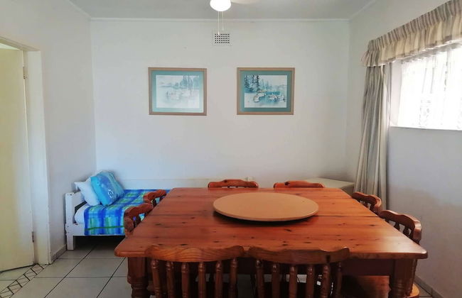 The Beach House - Photo 13