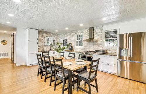 Charming Canalfront Retreat with Double Boat Slip! - Photo 7