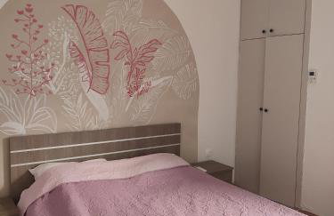 KaranosHouse - Photo 1