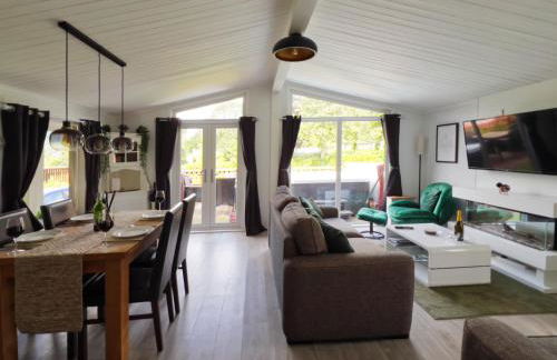 Lodge by the Lake - Lake District - Hot Tub - Foto 6