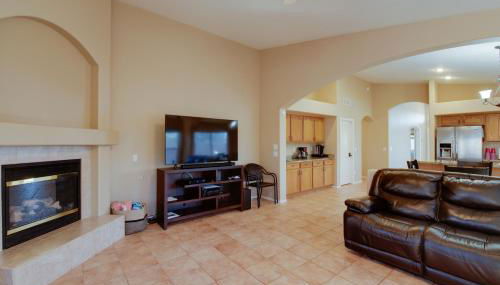 Near Hikes! Snowbird Escape with Pool in Gilbert - Foto 5