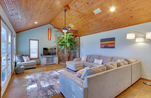 Serene Pensacola Vacation Rental with Gas Grill - Foto 3