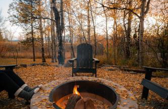 20 min to Yellowstone, Family Cabin, Fire Pit - Photo 2