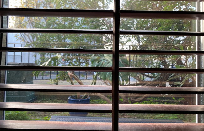 London Oasis - 2 Bedroom Apartment - Photo 4