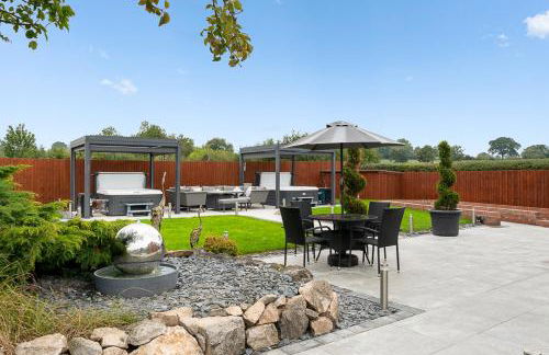 4BR luxury Cottage, Hot Tubs, Hoar Cross, Staffordshire - Foto 23